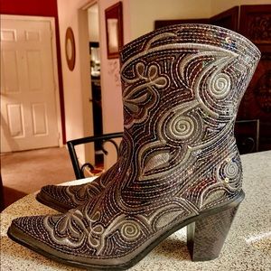 Helen’s Heart Sequin Bling Western Boots Size 7